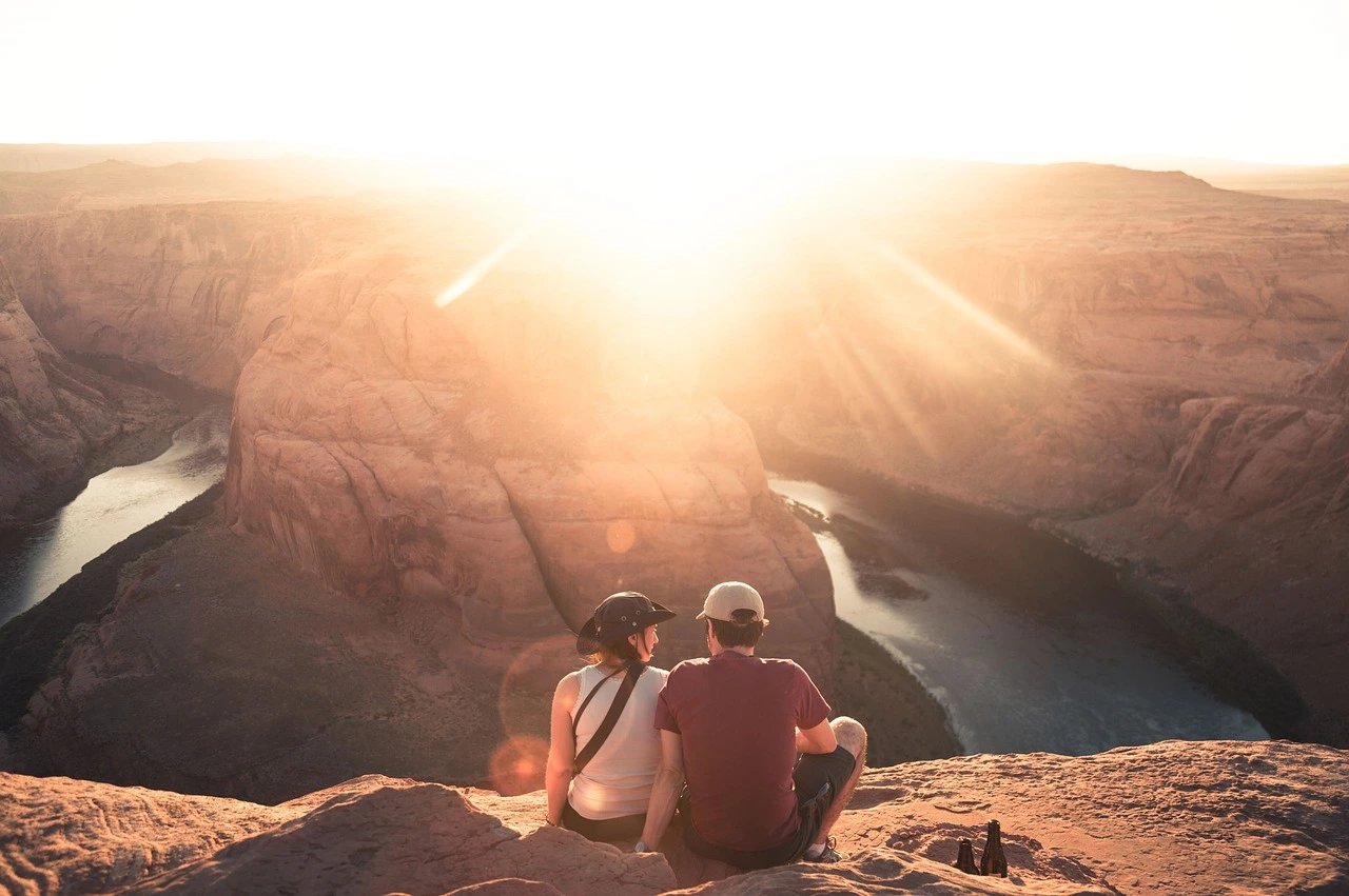 couple-2568954_1280